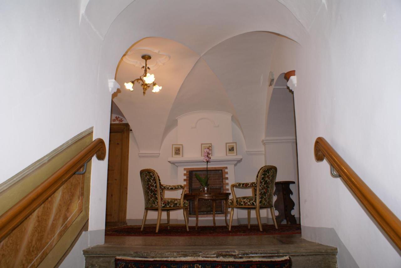 Historisches Hotel Piz Ela Berguen Bergün Exterior foto